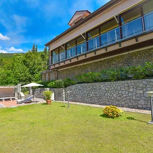 Vosilla Apartment