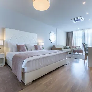 4* בית הארחה & Preelook